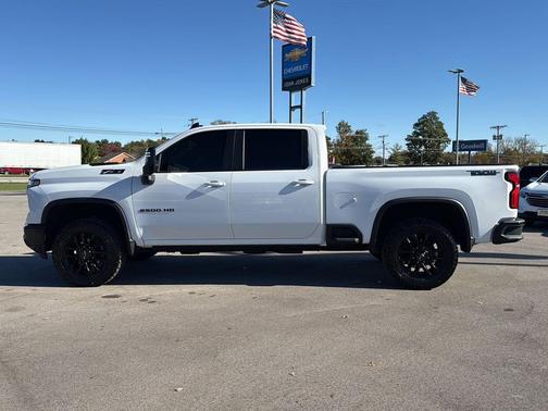2025 Chevrolet Silverado 2500 LT