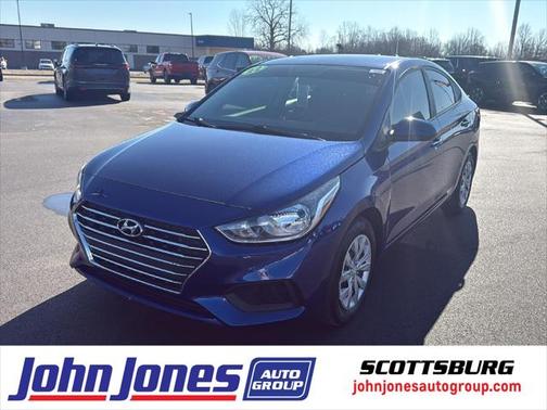 2022 Hyundai Accent SE