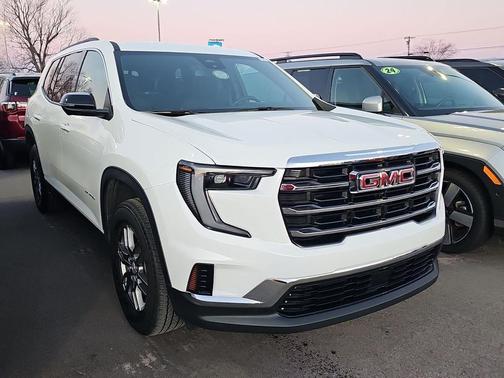 2025 GMC Acadia FWD Elevation