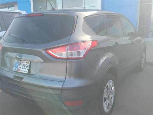 2014 Ford Escape S