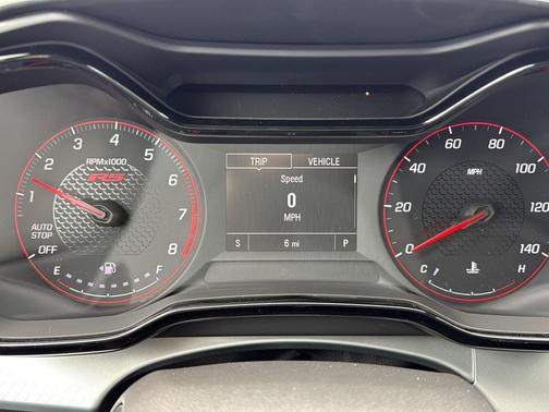 Mosaic Black Metallic 2026 Chevrolet Trax FWD 1RS