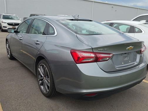Sterling Gray Metallic 2024 Chevrolet Malibu FWD 2LT
