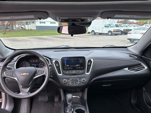 2024 Chevrolet Malibu FWD 1LT