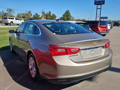 2024 Chevrolet Malibu FWD 1LT