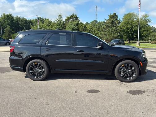 2022 Dodge Durango Orange Sport AWD