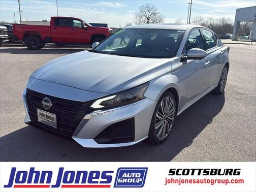 2023 Nissan Altima 2.5 SL