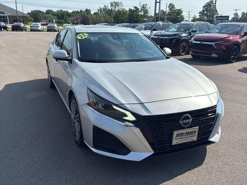 2023 Nissan Altima 2.5 SL