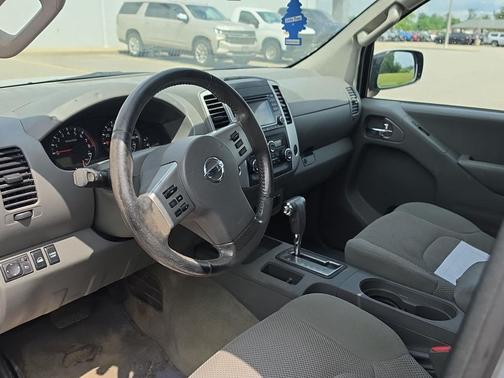 Brilliant Silver 2017 Nissan Frontier SV