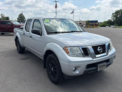 Brilliant Silver 2017 Nissan Frontier SV