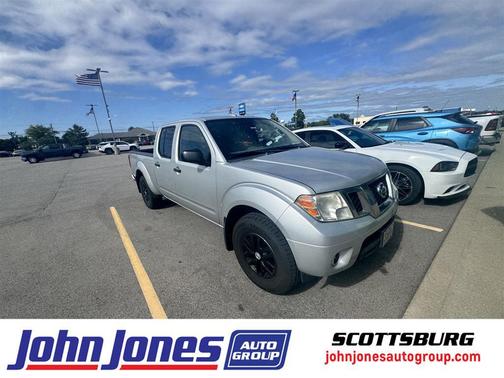 Brilliant Silver 2017 Nissan Frontier SV
