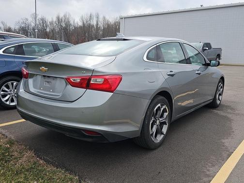 2024 Chevrolet Malibu FWD 1LT