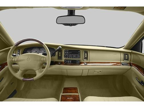 White 2004 Buick Park Avenue SEDAN