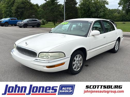 White 2004 Buick Park Avenue SEDAN