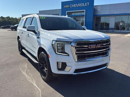 2022 GMC Yukon XL SLT