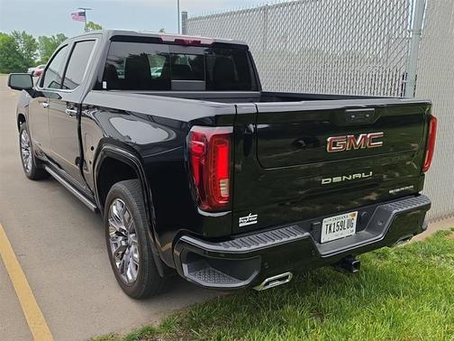 Onyx Black 2023 GMC Sierra 1500 Denali