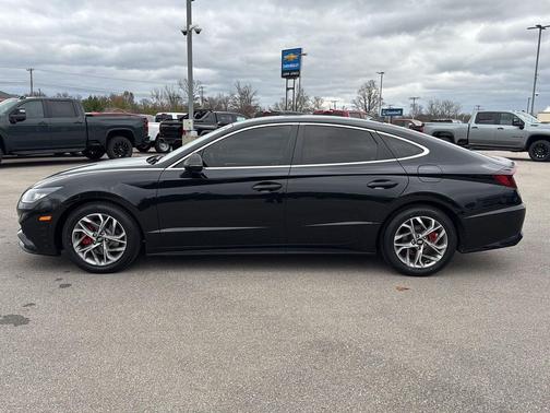 2021 Hyundai SONATA SEL