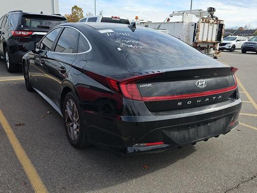 2021 Hyundai SONATA SEL