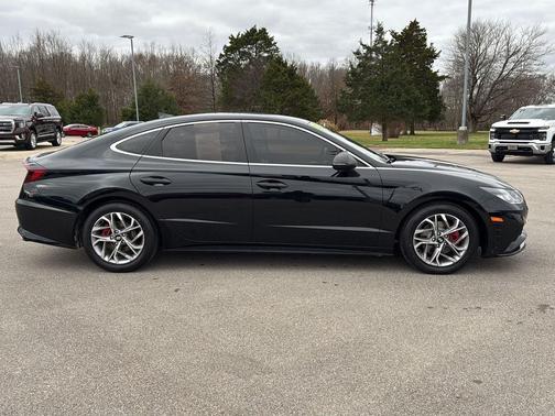 2021 Hyundai SONATA SEL
