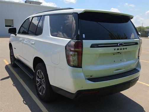 Summit White 2023 Chevrolet Tahoe 4WD Z71