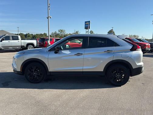 2022 Mitsubishi Eclipse Cross LE