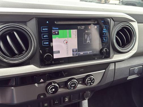 2017 Toyota Tacoma SR5