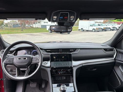 2021 Jeep Grand Cherokee L Altitude