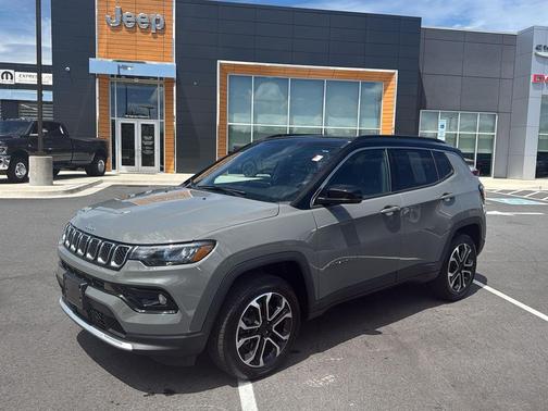 Sting-Gray Clearcoat 2024 Jeep Compass Limited