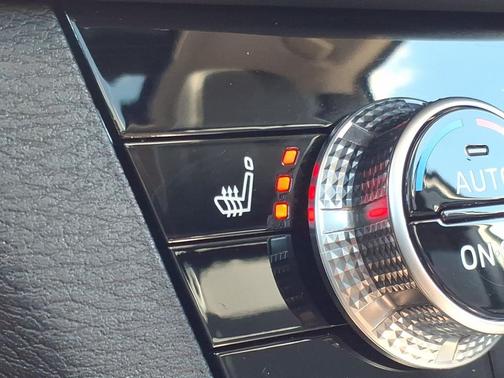 Alloy Silver Metallic 2024 Mitsubishi Outlander SE S-AWC