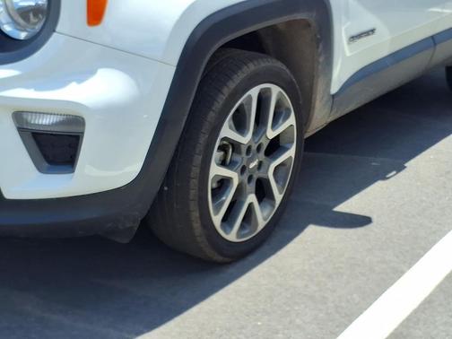 Alpine White Clearcoat 2022 Jeep Renegade Limited
