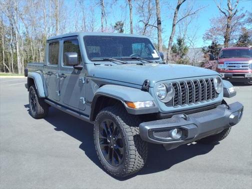 2025 Jeep Gladiator Nighthawk