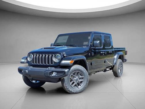 Black Clearcoat 2026 Jeep Gladiator Sport S
