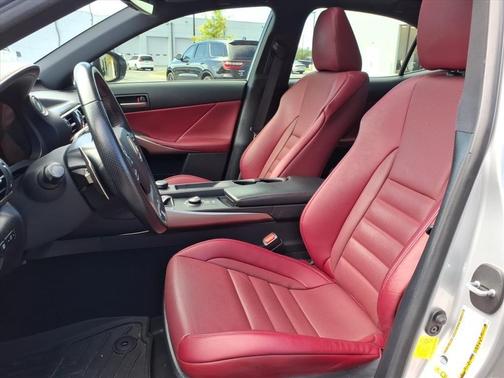 2018 Lexus IS 300 Base