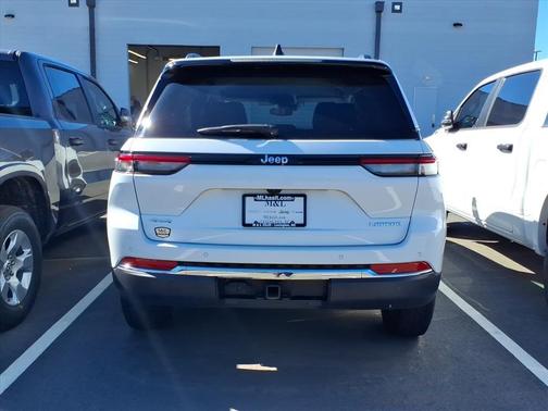 2024 Jeep Grand Cherokee Laredo
