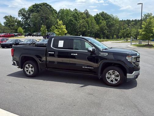 Onyx Black 2025 GMC Sierra 1500 SLT