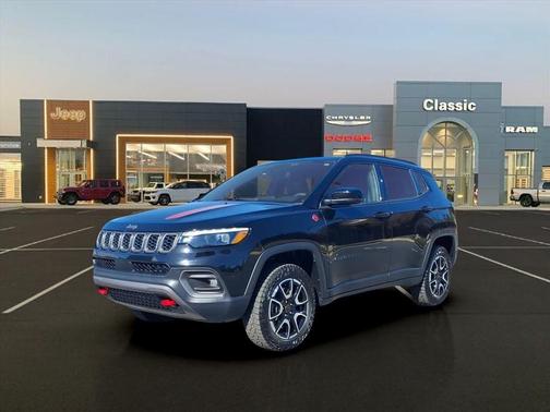 2025 Jeep Compass Trailhawk