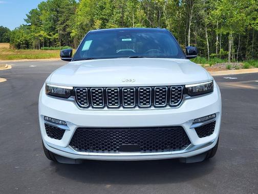 2024 Jeep Grand Cherokee Summit