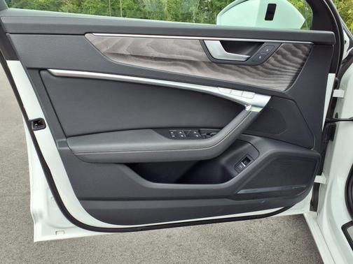 2024 Audi A6 45 Premium Plus