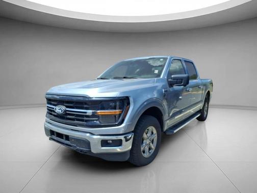 Iconic Silver Metallic 2024 Ford F-150 XLT