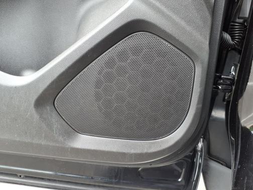 Mosaic Black Metallic 2023 Chevrolet Trailblazer LT