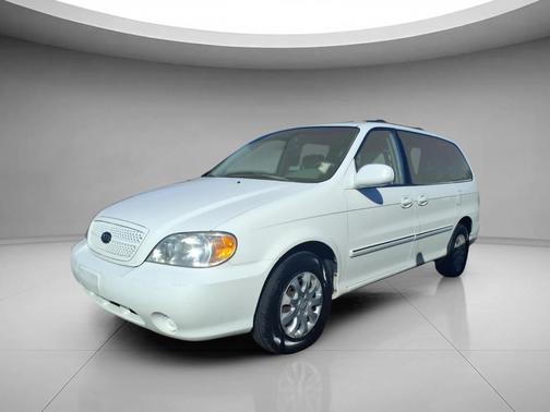 2005 Kia Sedona LX