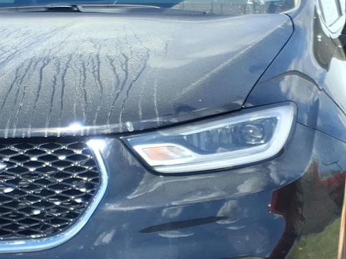 2025 Chrysler Pacifica L