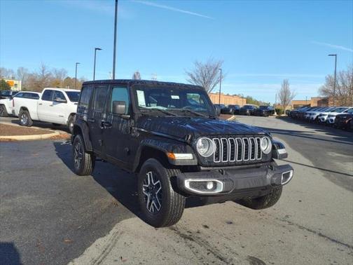 2025 Jeep Wrangler 4-Door Sahara 4x4