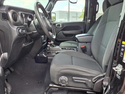 2021 Jeep Gladiator Sport