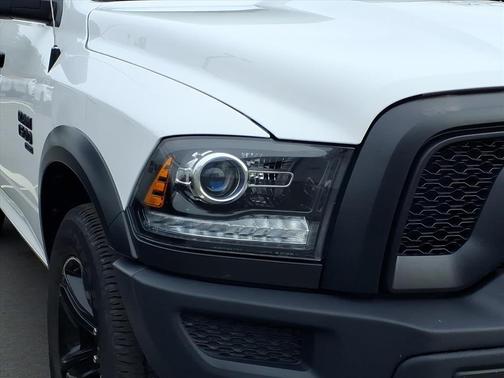 2024 RAM 1500 Classic Warlock Crew Cab 4x2 5'7' Box