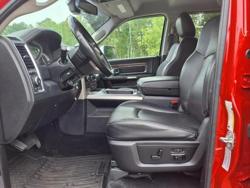 2016 RAM 3500 Laramie