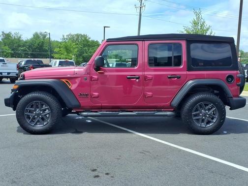 Limited Edition Tuscadero Pearlcoat 2022 Jeep Wrangler Unlimited Sport