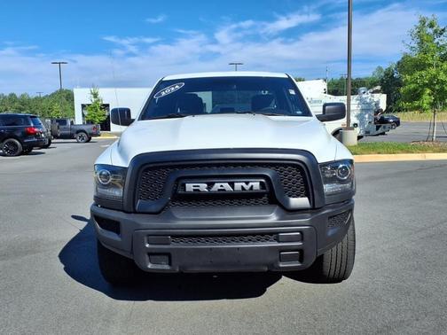 2024 RAM 1500 Classic Warlock Crew Cab 4x4 5'7' Box