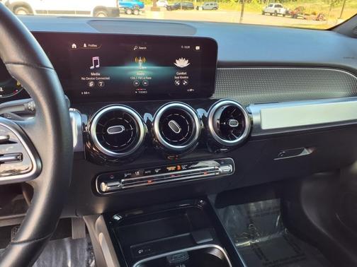 2023 Mercedes-Benz GLB 250 4MATIC