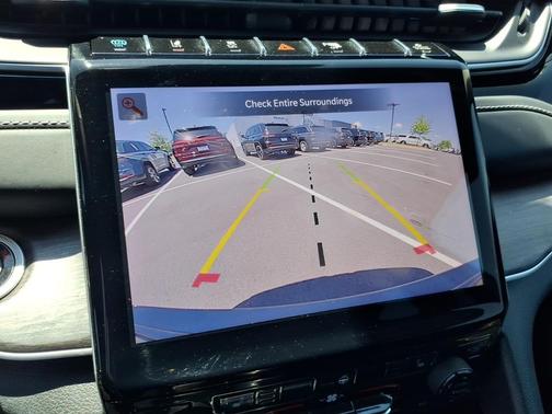 Baltic Gray Metallic Clearcoat 2022 Jeep Grand Cherokee 4xe Base