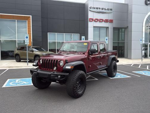 Snazzberry Pearlcoat 2022 Jeep Gladiator Sport